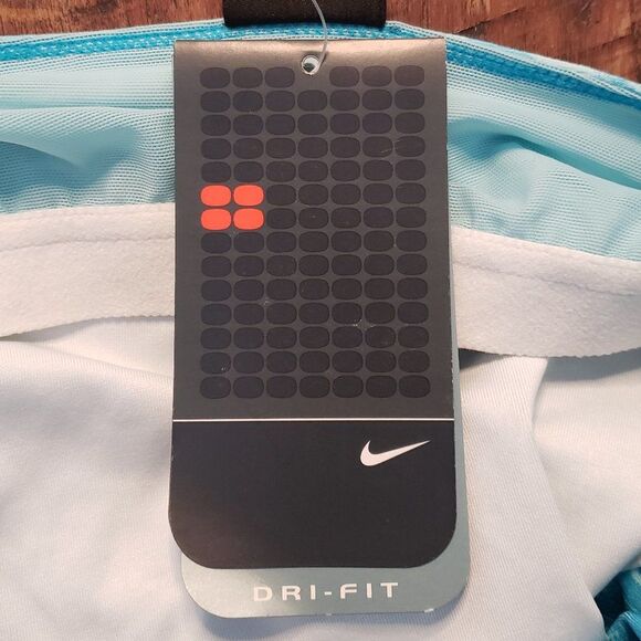 Nike Dri-Fit NWT Women Yoga Crop Top Floral Blue Size S - Picture 6 of 8